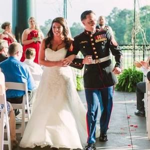 Meet your Posher, Leanna